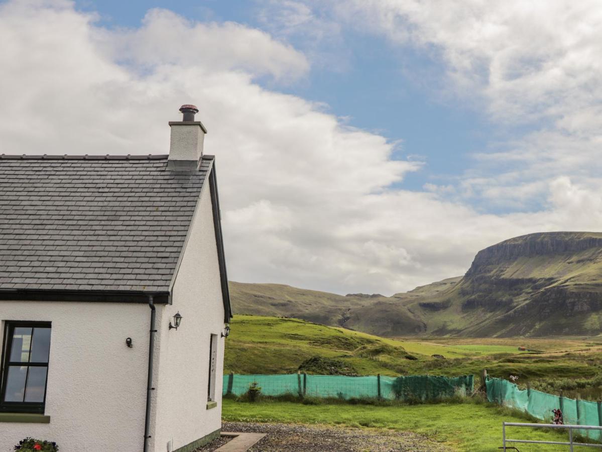 Ridge End Cottage Kilmaluag Екстер'єр фото